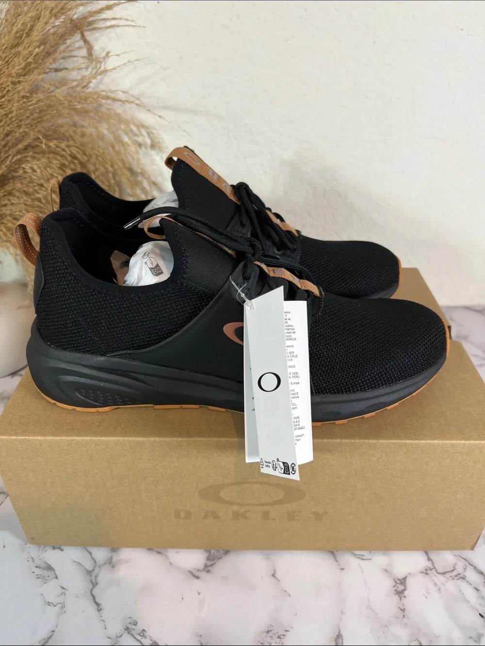 Oakley Dry OS Size 11.5